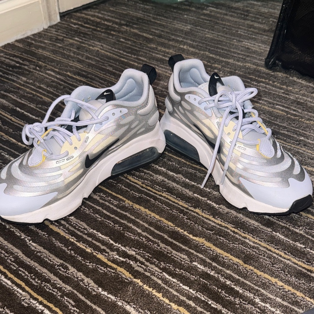 Nike Silver, White & Black Air-Cushioned Athletic Sneakers
